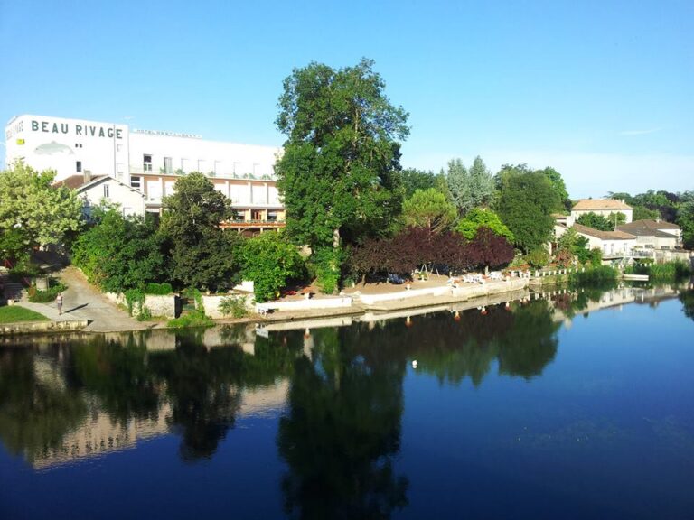 Hôtel Beau Rivage