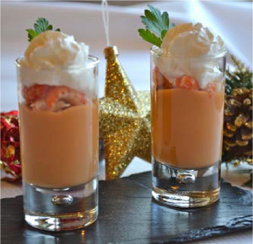 Bisque de bouquet au genièvre, nuage de curry