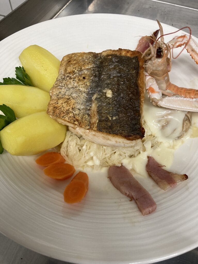 Merlu à la choucroute