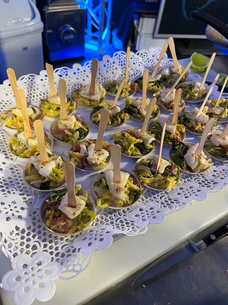 Merlan embeurré de chou vert, jambon cru  et agrumes